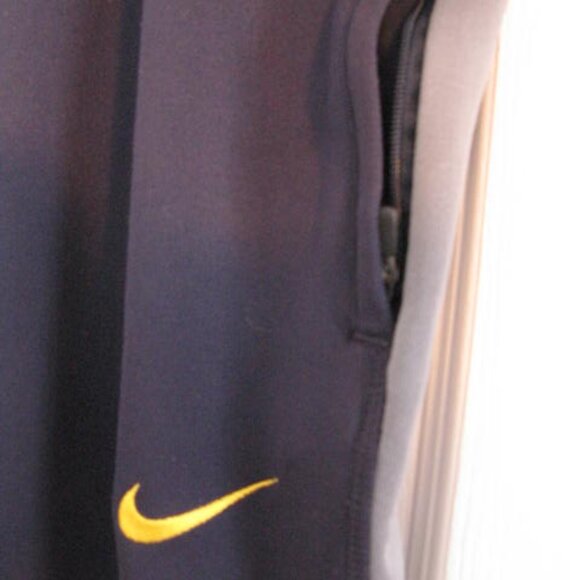 Nike Men's Dri-fit  Livestrong XL Warm Up pants - Picture 3 of 3